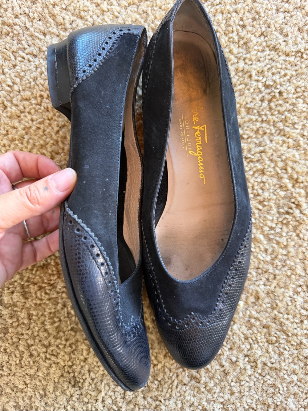 Salvatore Ferragamo Vintage Black Leather & Suede Women's Flats size 9